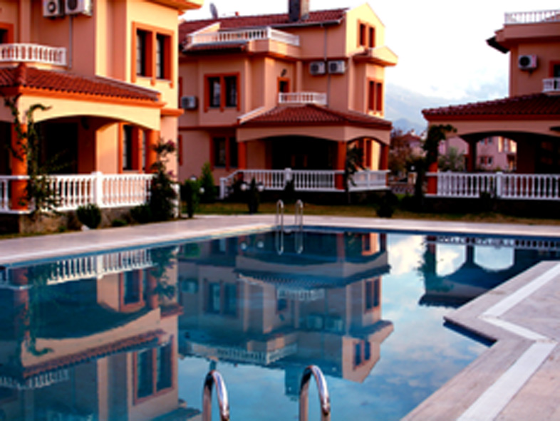 Hotel with Pool