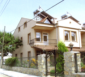 Triplex Villa